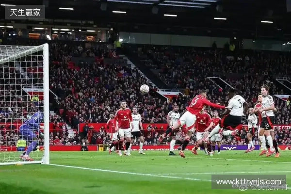 半场:富勒姆1-1水晶宫,恩凯蒂亚、哈里-威尔逊破门 半场:富勒姆1-1水晶宫,恩凯蒂亚、哈里-威尔逊破门